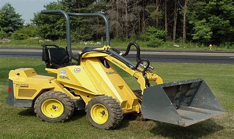 small loader tractors for rent